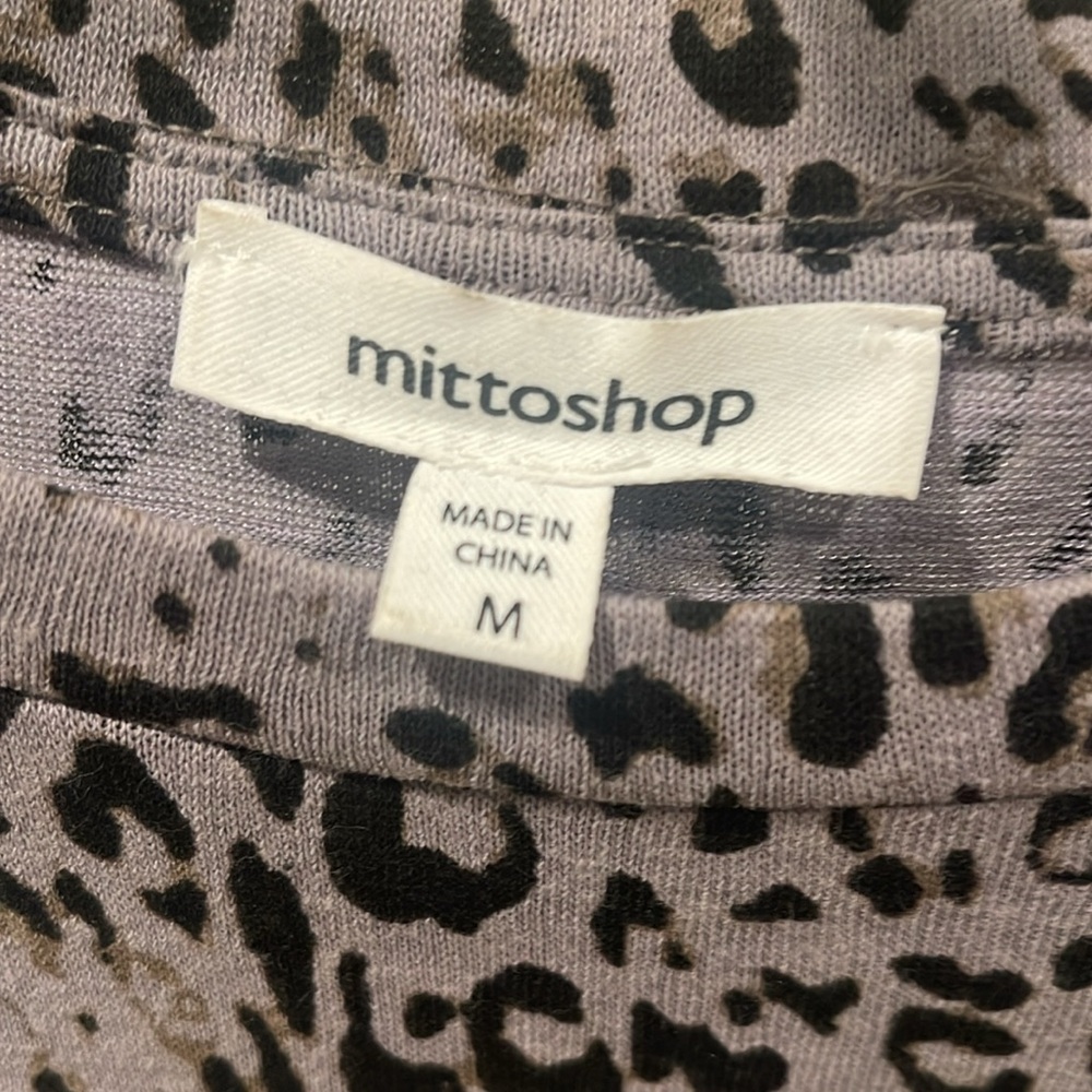 LEOPARD PRINT TOP - Picture 3 of 6